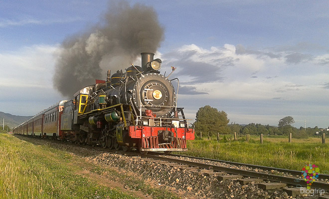 Tren de la sabana de Bogotá a Zipaquirá