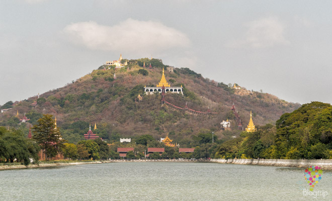 vista de la colina y templos de Mandalay Hill en Myanmar