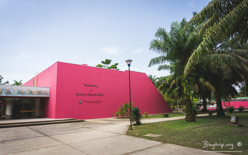 Biblioteca museo etnográfico en Leticia Amazonas